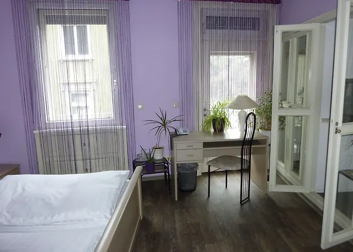 Hotel Achathotel Zum Schwan 3*