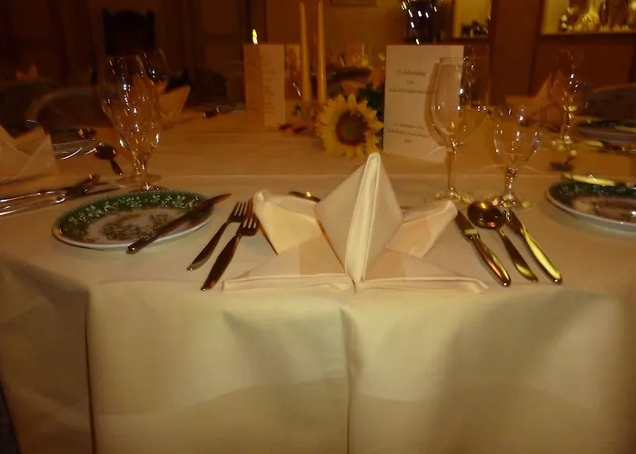 Hotel Achathotel Zum Schwan 3*