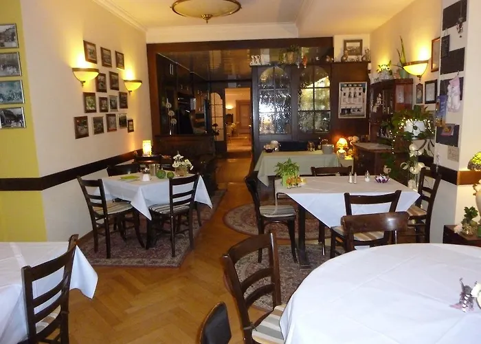 Hotel Achathotel Zum Schwan 3*